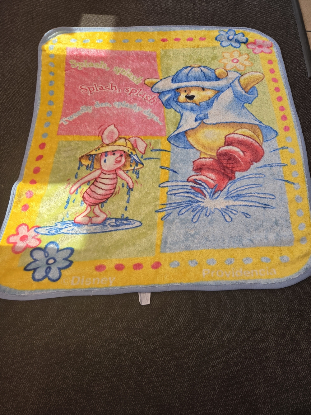 Rare Vtg Disney Providencia Winnie The Pooh&Piglet Raining Fleece Throw Blanket